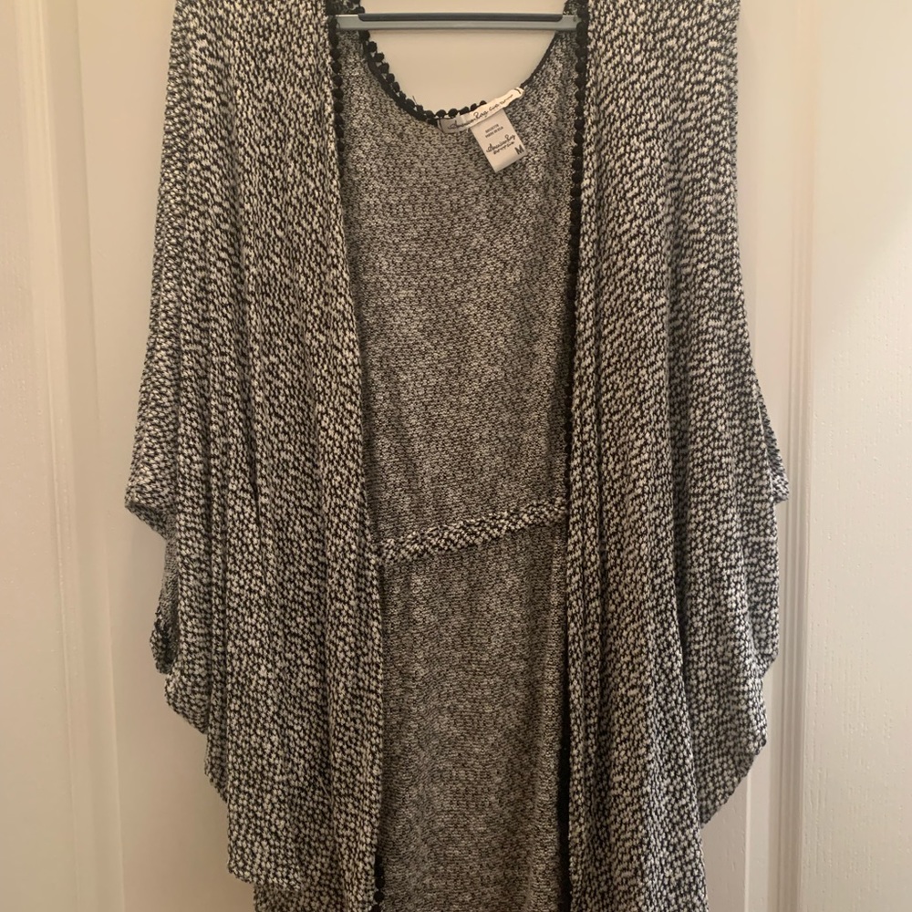 Black/white loose cardigan